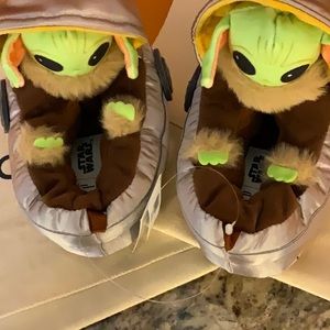Gap Child’s Slippers